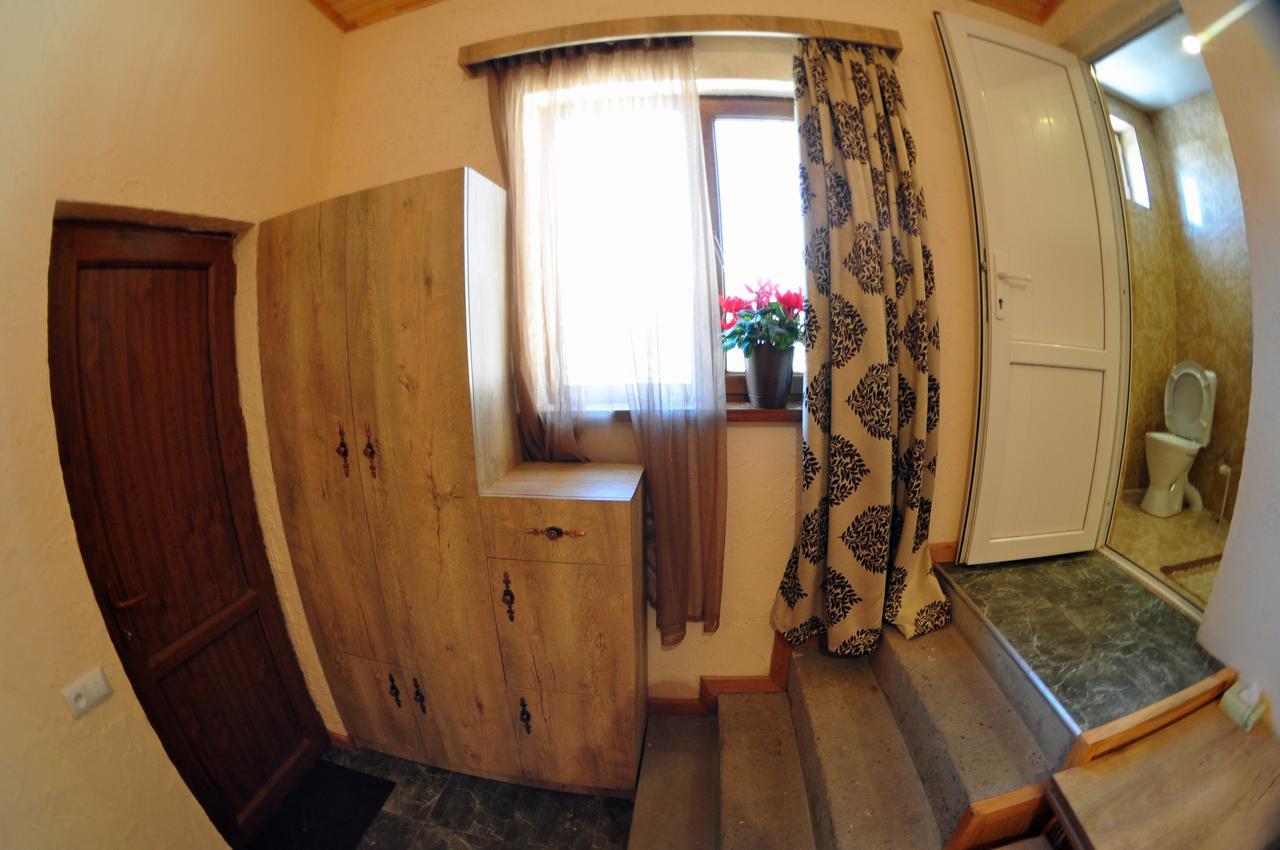 Saro B&B And Safari Tours Tat'ev Exterior photo