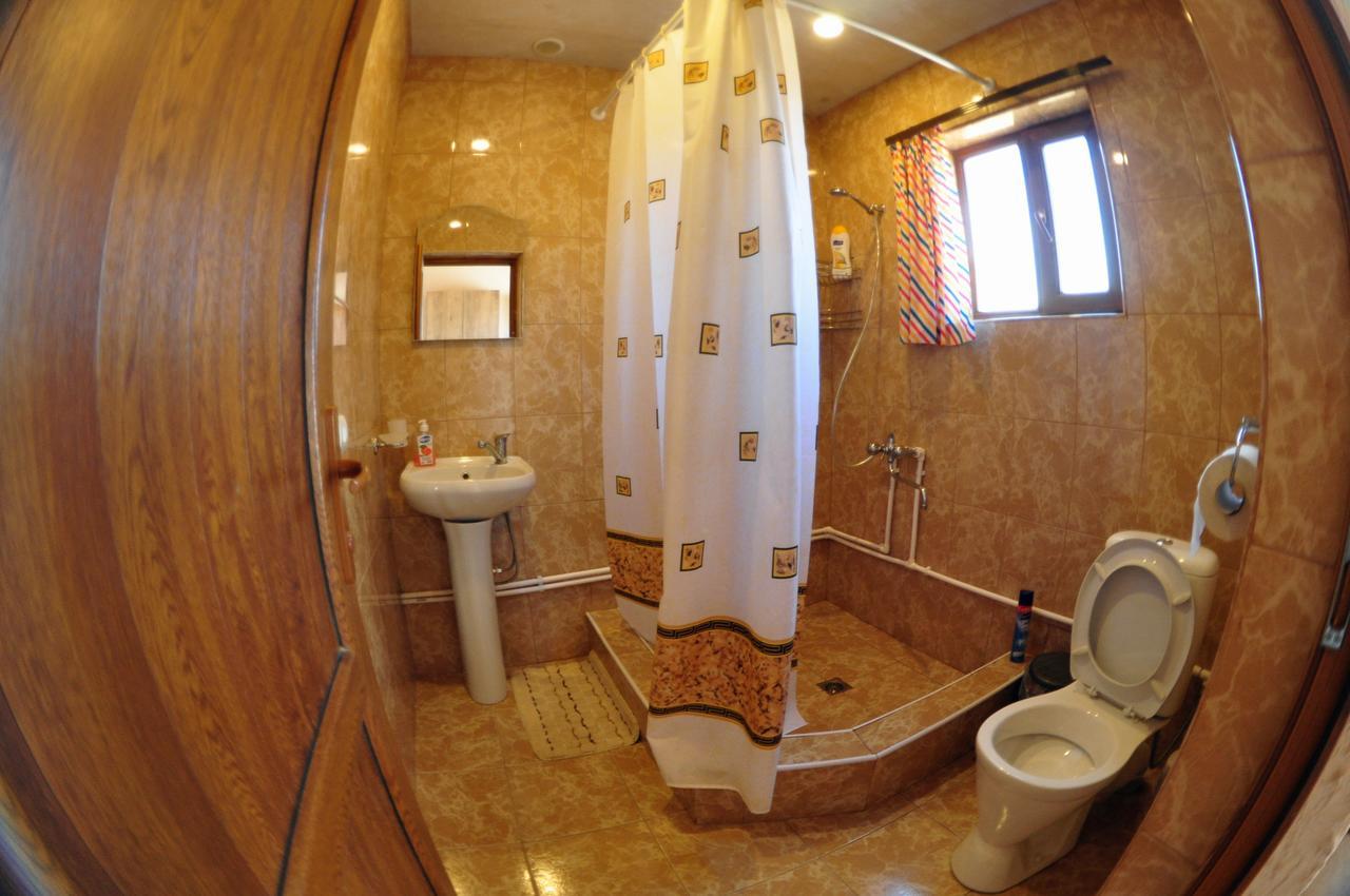 Saro B&B And Safari Tours Tat'ev Exterior photo